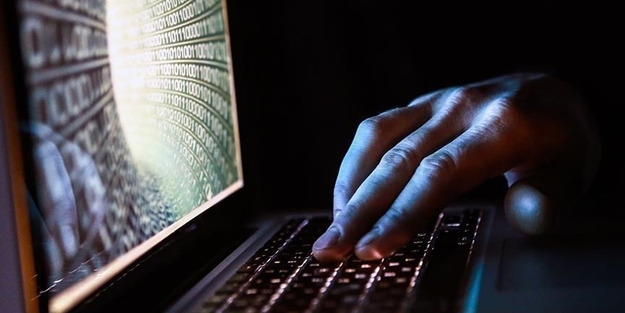 Uzmanlar oltalamaya karşı uyarıyor! Linke tıklamayın, akıllı mobil uygulama kullanın…