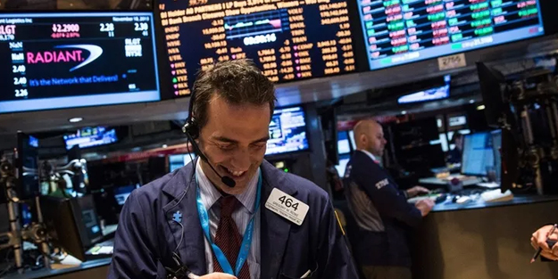 Uzmanlar yorumladı! FED'in kararına piyasalardan kayıp hızlanırken hazineyi ne bekliyor? İlk tepki ve şifreleri...