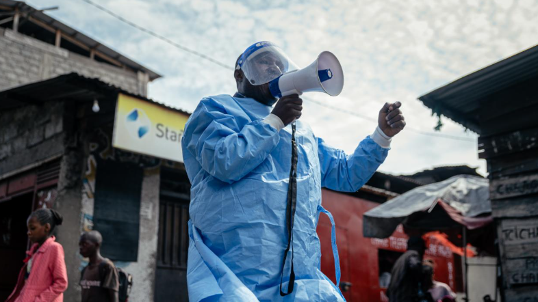 Uzmanlardan Dünya Kupası için Ebola uyarısı: Milyonlarca taraftar virüsü yayabilir