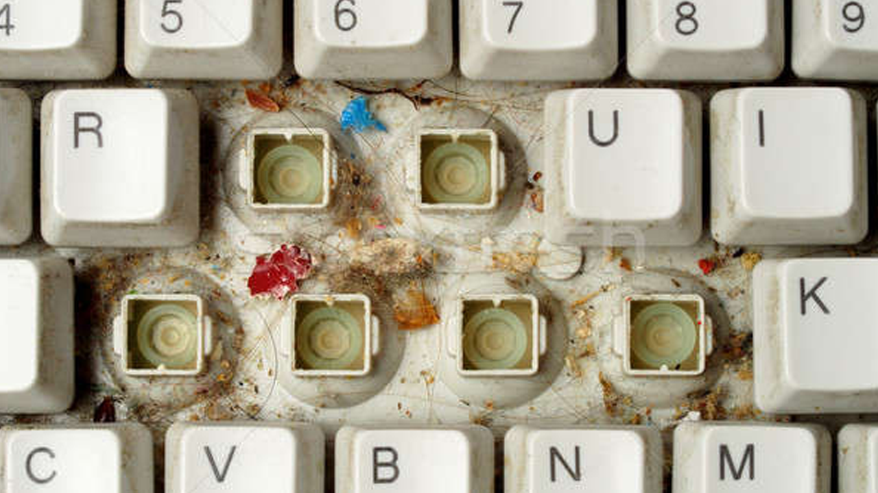 Uzmanlardan Klavye Temizliği İçin Altın Tavsiyeler