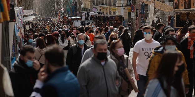 Uzmanlardan maskesiz geçecek kış ayları için kritik uyarı