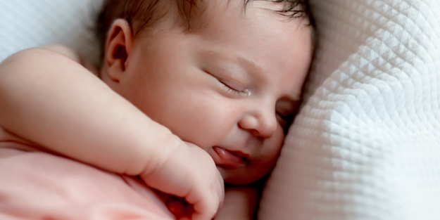 Uzmanların önerisine kulak verin, dehşeti yaşamayın: Sadece hamilelikte değil bebek için riskli nedenler olur!