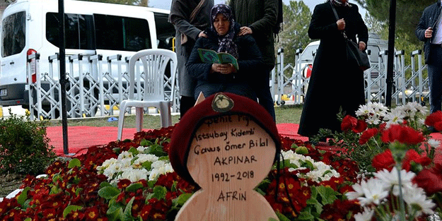 'Üzülmüyorum, kafirler de sevinmesin'