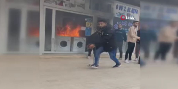 Vahşet! Dükkanın kapısını üzerine kilitleyip ateşe verdiler