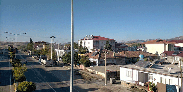 Vakaların arttığı belde karantinaya alındı