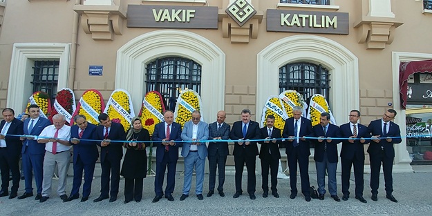 Vakıf Katılım İzmir Konak şubesi açıldı