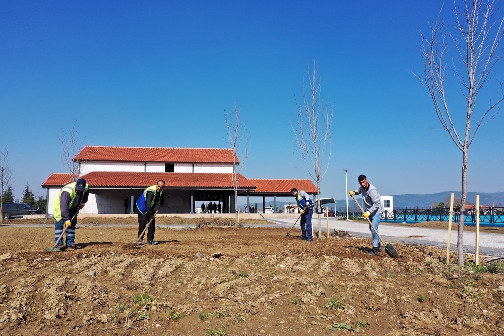 Vakıf Kent Parkı’nda son rötuşlar 