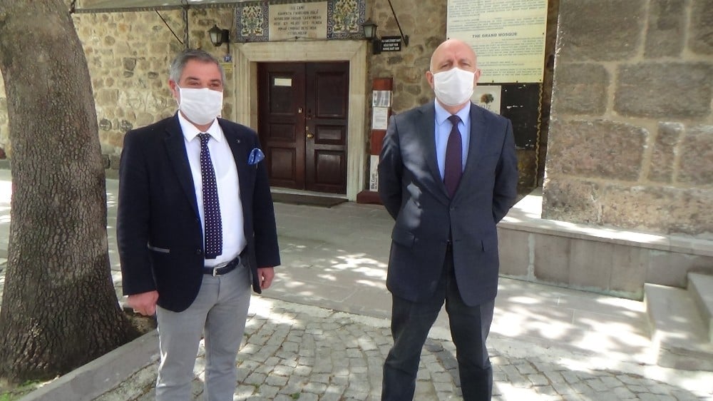 Vakıflar Haftası kapsamında yardım dağıtımı 
