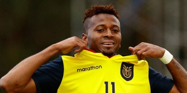 Valencia, Katar'dan sürprizle dönecek!