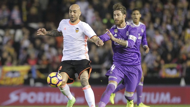 Valencia Simone Zaza'nın bonservisini aldı
