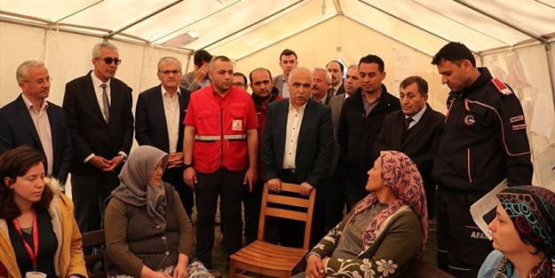 Vali açıkladı: 500'e yakın ev depremde hasar gördü