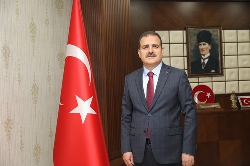 Vali Akbıyık’tan bayram mesajı 