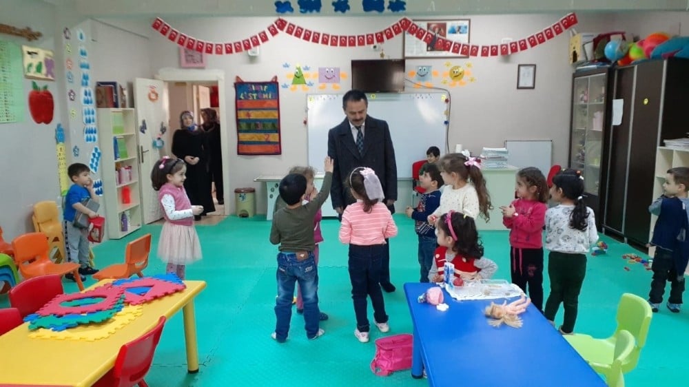 Vali Aktaş, Kur’an kursunu ziyaret etti 