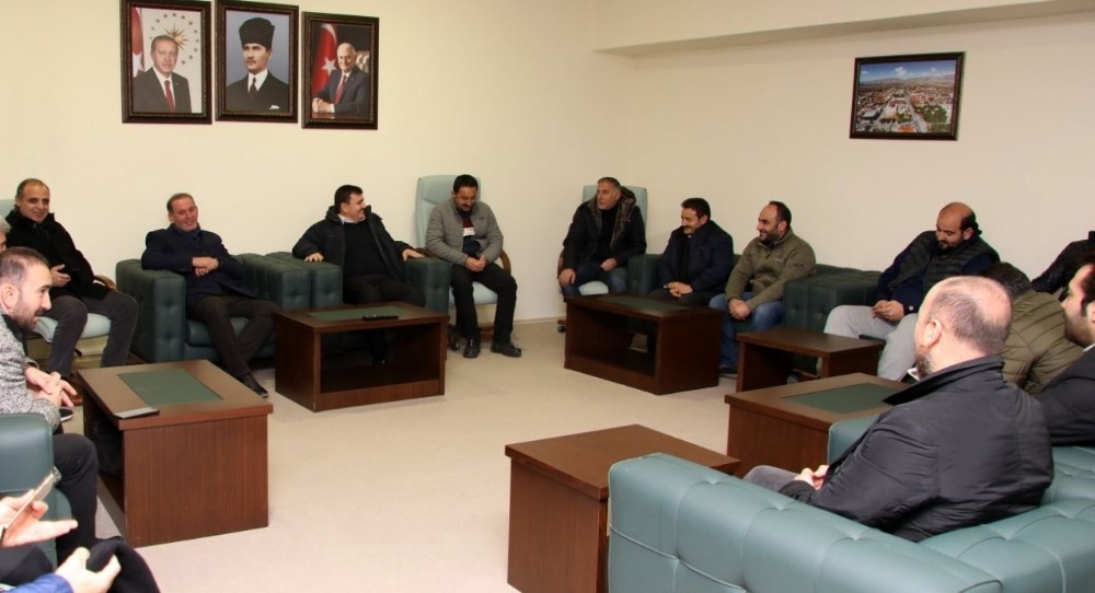 Vali Ali Arslantaş: “Bu takım şampiyonluğu hak ediyor” 