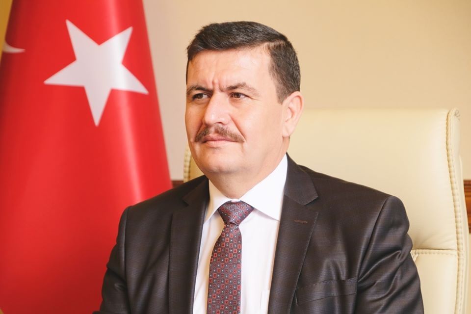 Vali Arslantaş: “Şanlı tarihimiz, bağımsız ve hür yaşamak uğruna yapılan inanılması güç mücadelelere ve savaşlara sahne olmuş kahramanlık destanı ile doludur” 