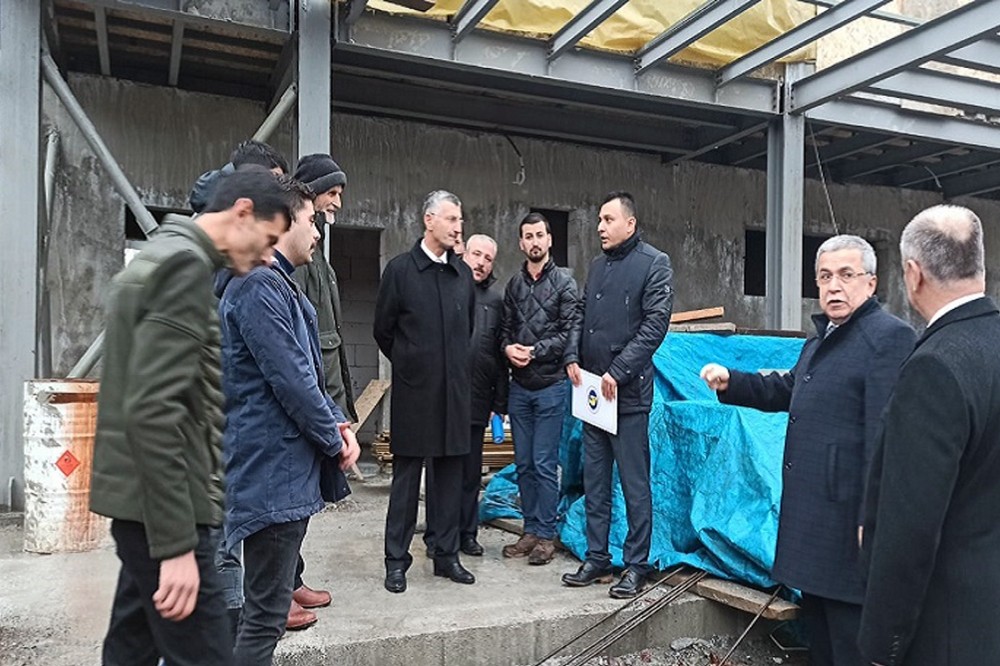 Vali Bektaş Köy Pazarı projesini inceledi 