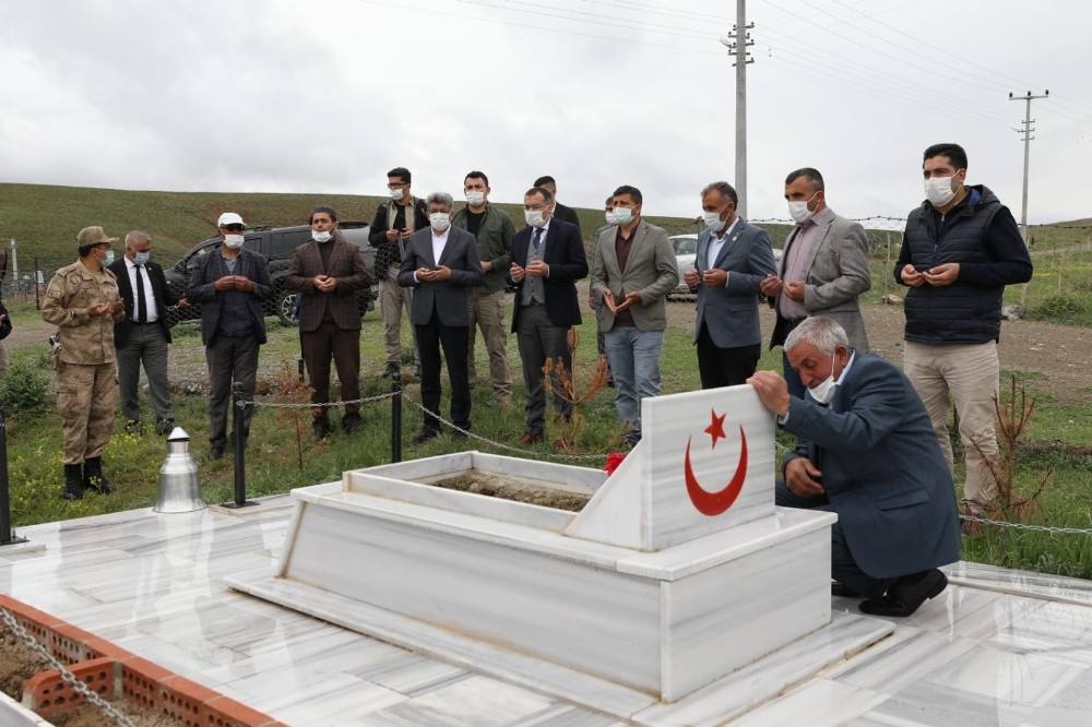 Vali Bilmez, Ramazan Bayramı dolayısıyla çeşitli ziyaretler gerçekleştirdi 