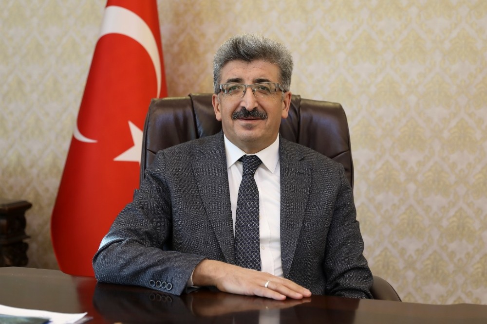 Vali Bilmez’den Kadir Gecesi mesajı 