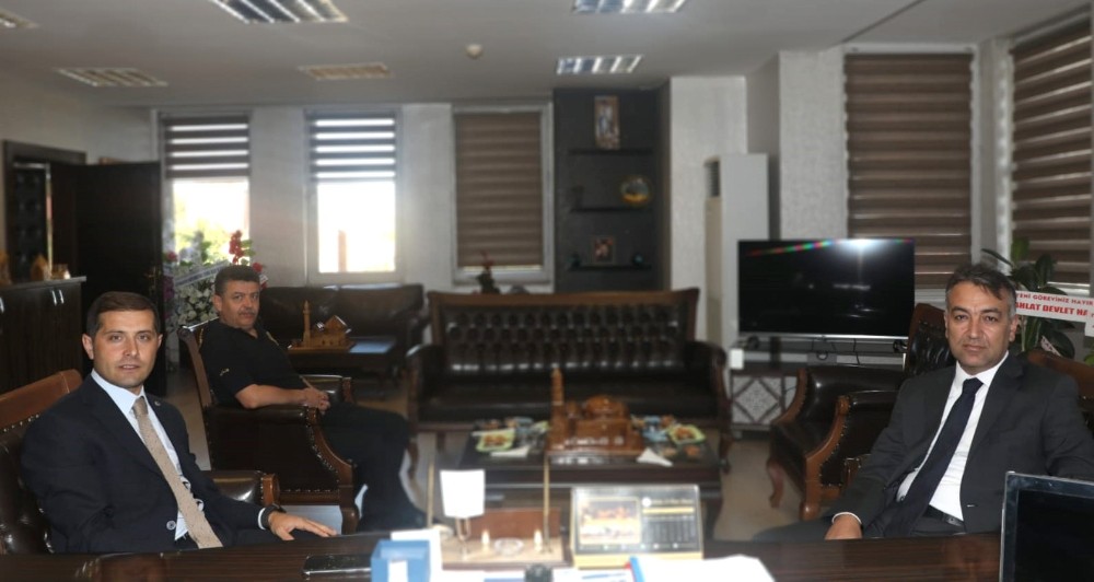 Vali Çağatay’dan Ahlat Kaymakamı Erat’a ‘hayırlı olsun’ ziyareti 