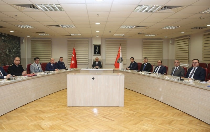 Vali Çakacak başkanlığında ’İl Güvenlik ve Asayiş Koordinasyon Toplantısı’ yapıldı 