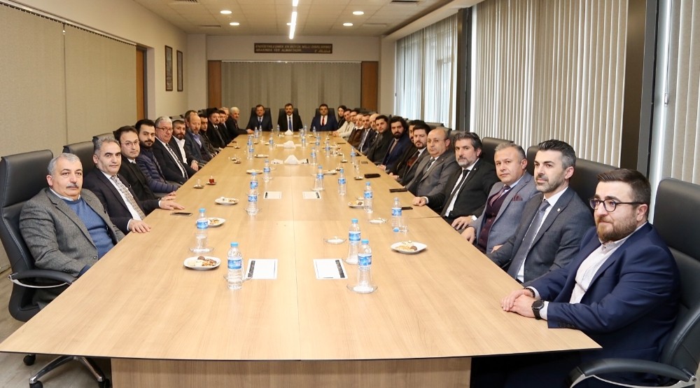 Vali Çiftçi’den hayırsevelere teşekkür 