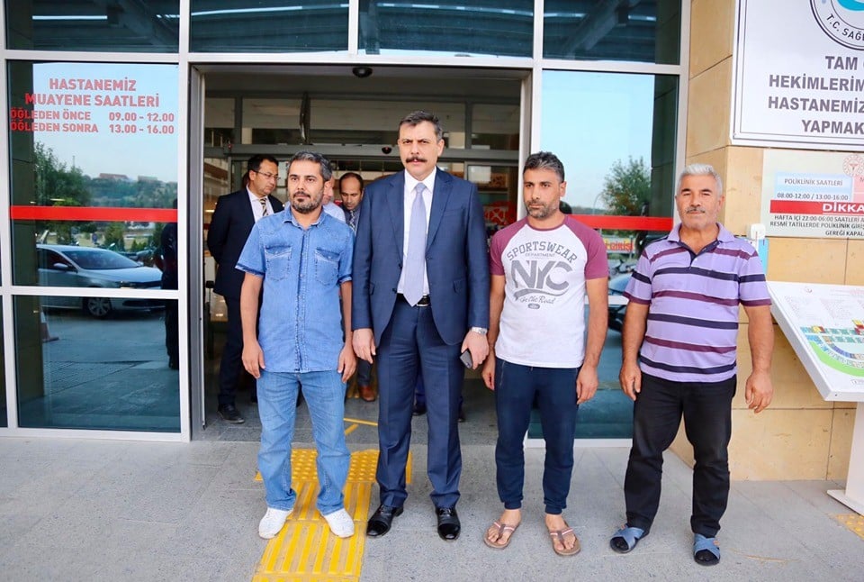 Vali Çiftçi’den maganda kurşunuyla yaralanan Muhammed Efe’nin ailesine ziyaret 