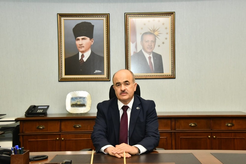 Vali Dağlı ’çiçek’ yerine ’bağış’ istedi 