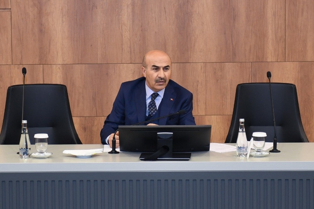 Vali Demirtaş: 