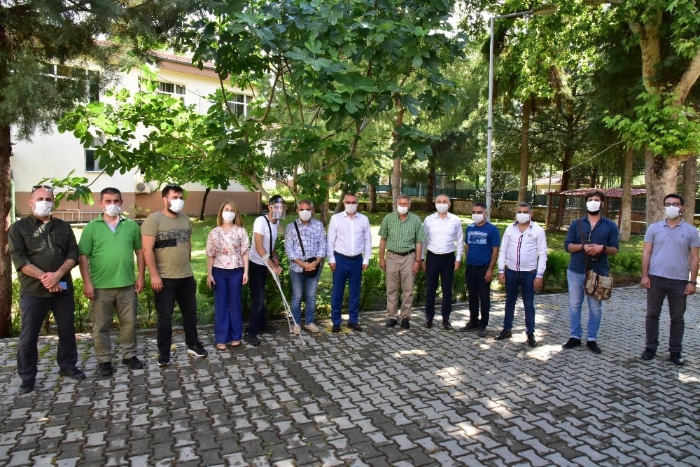 Vali Deniz Manisa basını ile vedalaştı 