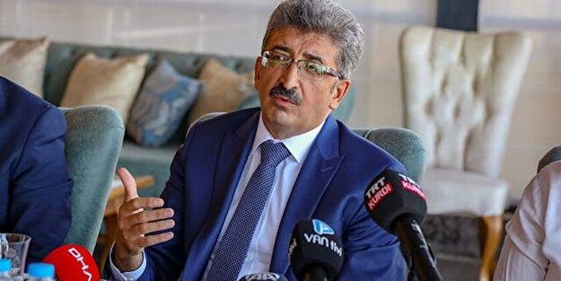 Vali duyurdu: Otobüsle taşınan göçmenler yakalandı