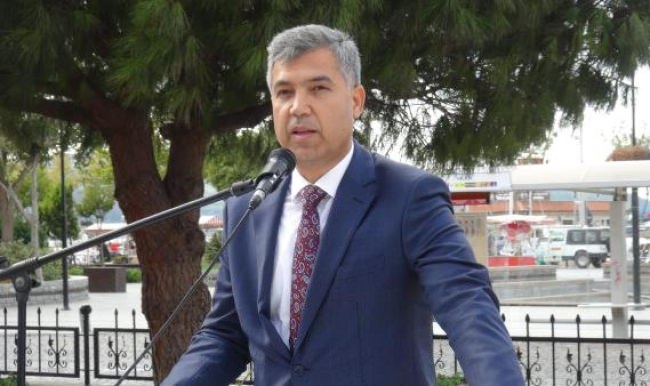 Vali Erkal'dan hüzünlü veda!