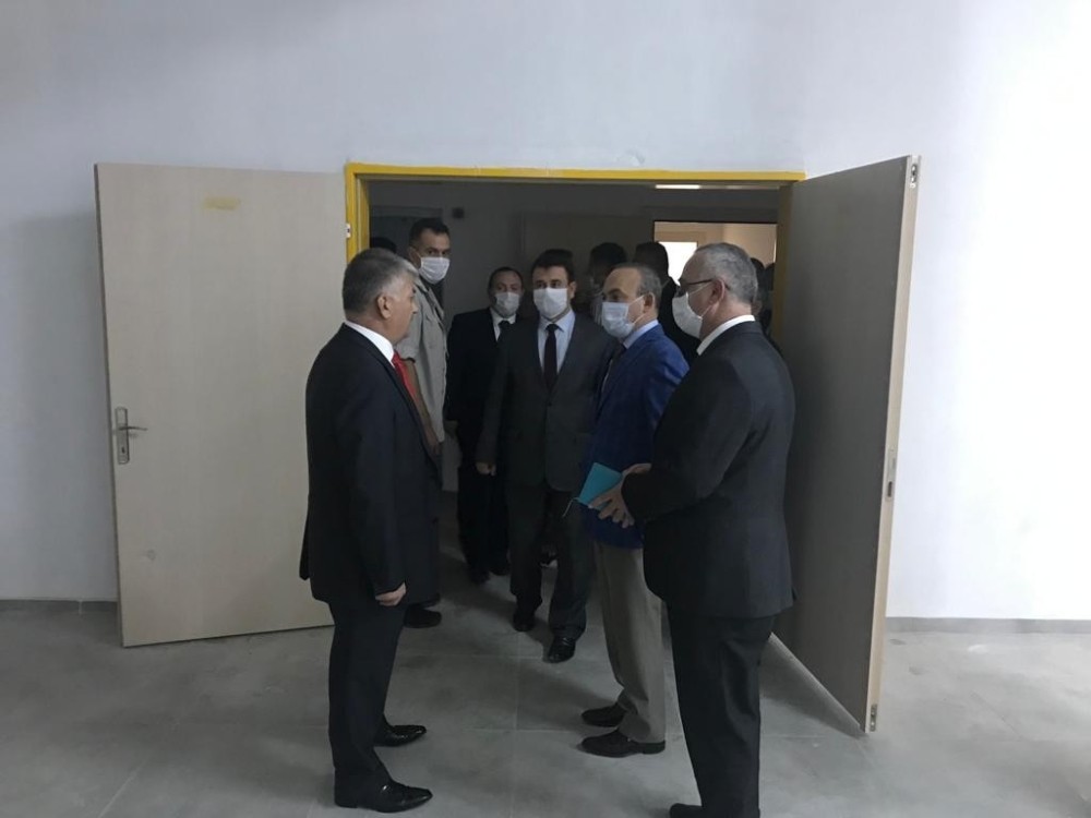 Vali Ersin Yazıcı Burhaniye’yi ziyaret etti 