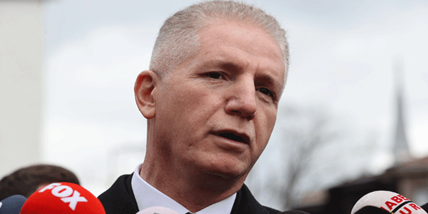 Vali Gül kilisede incelemede bulundu! ' Tek bir kişiye saldırı olmuş'