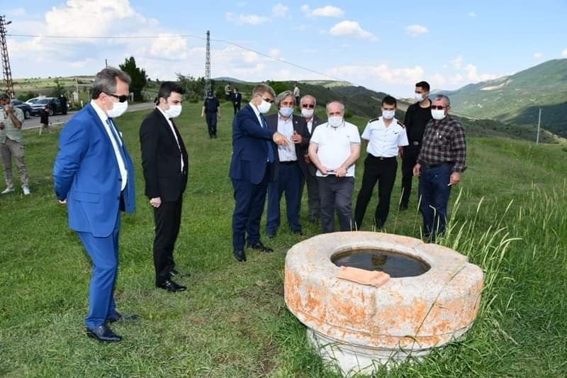 Vali Gürel türbe ve hamamlarda incelemelerde bulundu 