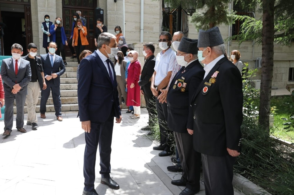 Vali Hasan Şıldak, Burdur’a veda etti 