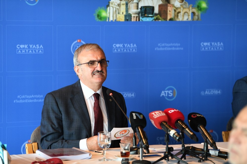 Vali Karaloğlu 