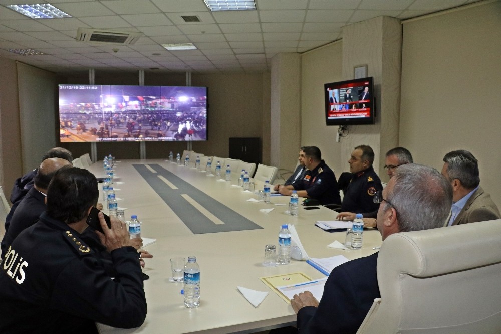 Vali Karaloğlu, KGYS’den kent güvenliğini kontrol etti 