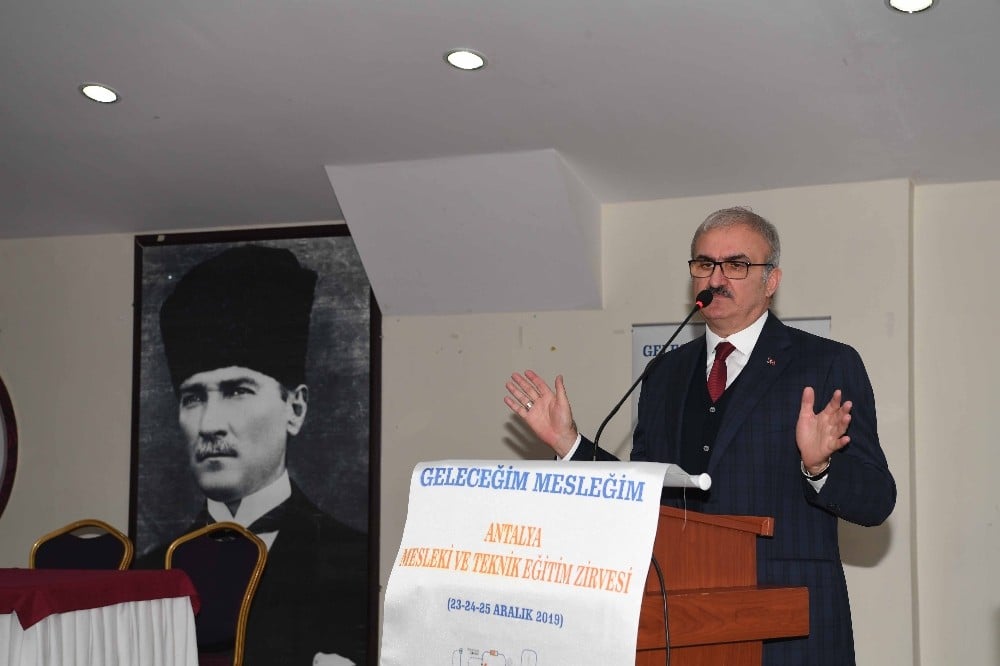Vali Karaloğlu: 