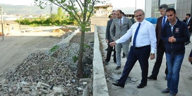 Vali fırçayı bastı: Sizi buraya gömerim!