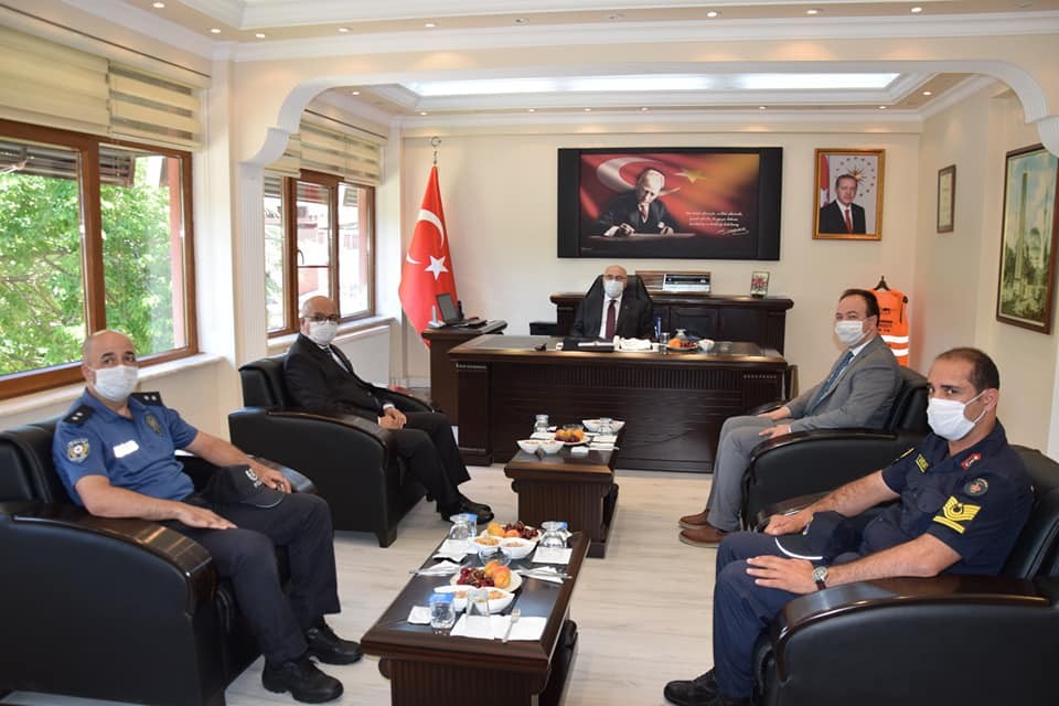 Vali Köşger’den Yenipazar’a veda ziyareti 