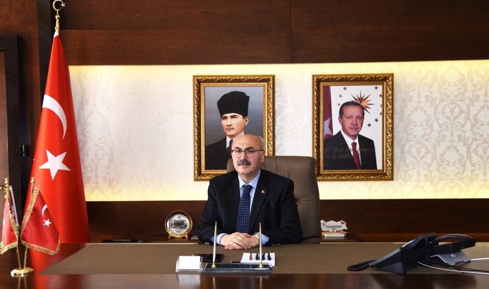 Vali Köşger’in 08 Mart Dünya Kadınlar Günü mesajı 