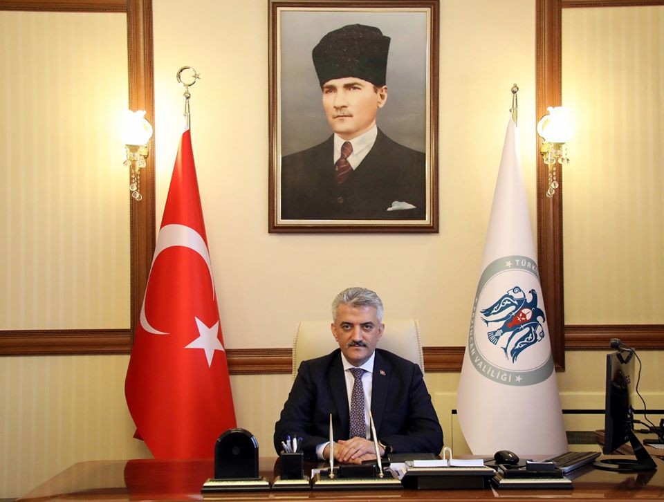 Vali Makas’tan Babalar Günü mesajı 
