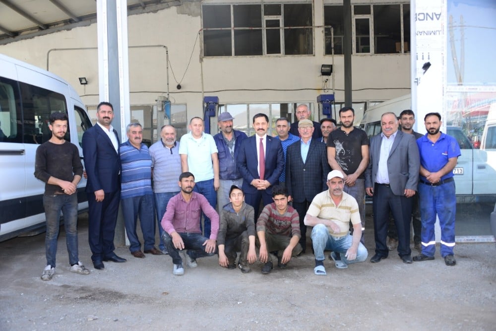 Vali Mustafa Masatlı, sanayi sitesi esnafını ziyaret etti 