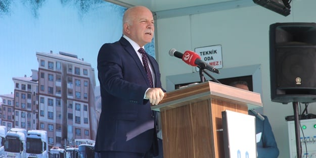 Vali Okay Memiş: Türkiye otobüs ve kamyon üretiminde dünya birincisi