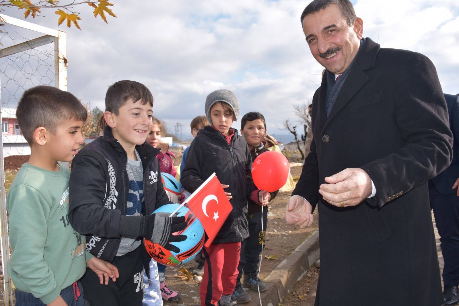 Vali Osman Hacıbektaşoğlu, Şirvan ilçesinde incelemelerde bulundu