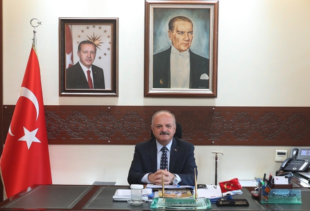 Vali Özdemir Çakacak’ın Nevruz Bayramı kutlama mesajı 
