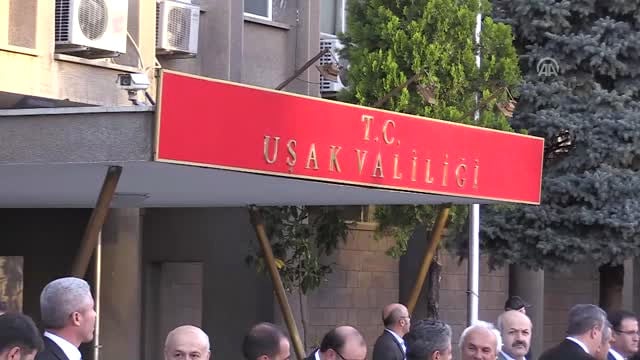 Vali Salim Demir, Uşak'tan uğurlandı