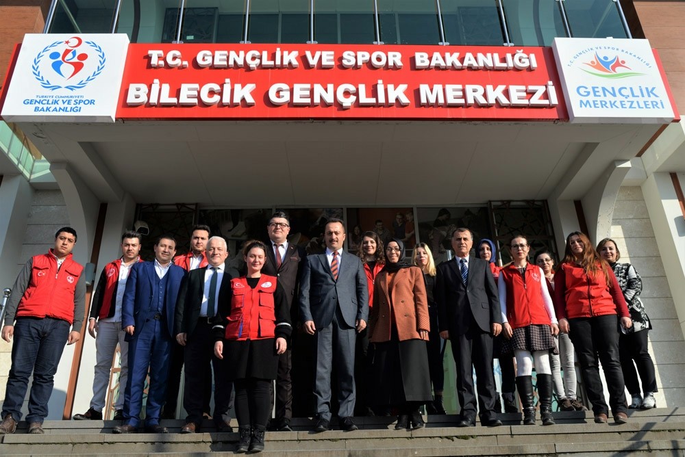 Vali Şentürk, Gençlik Liderleriyle bir araya geldi 