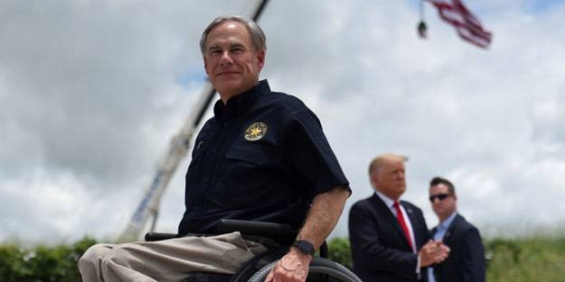 Vali sosyal medya şirketlerine savaş açtı