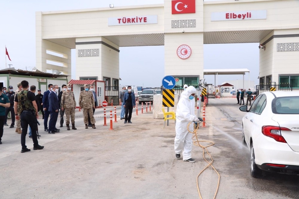 Vali Soytürk’den Çobanbey Sınır Kapısını denetledi 